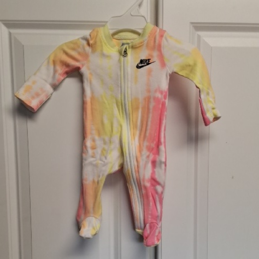Nike Kids Colorful Tie-Dye Footie